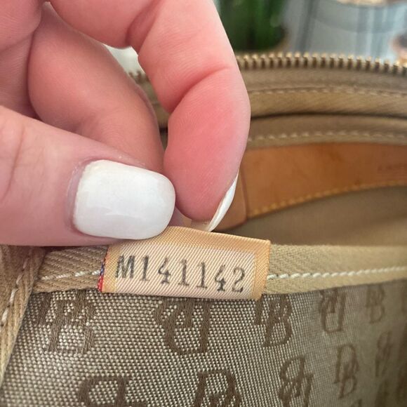 Vintage 90’s Dooney & Bourke Signature Initials Canvas Purse - Picture 10 of 12